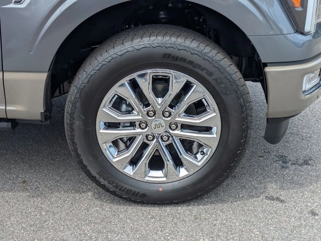 New 2026 Carbonized Gray Metallic Ford King Ranch image 11