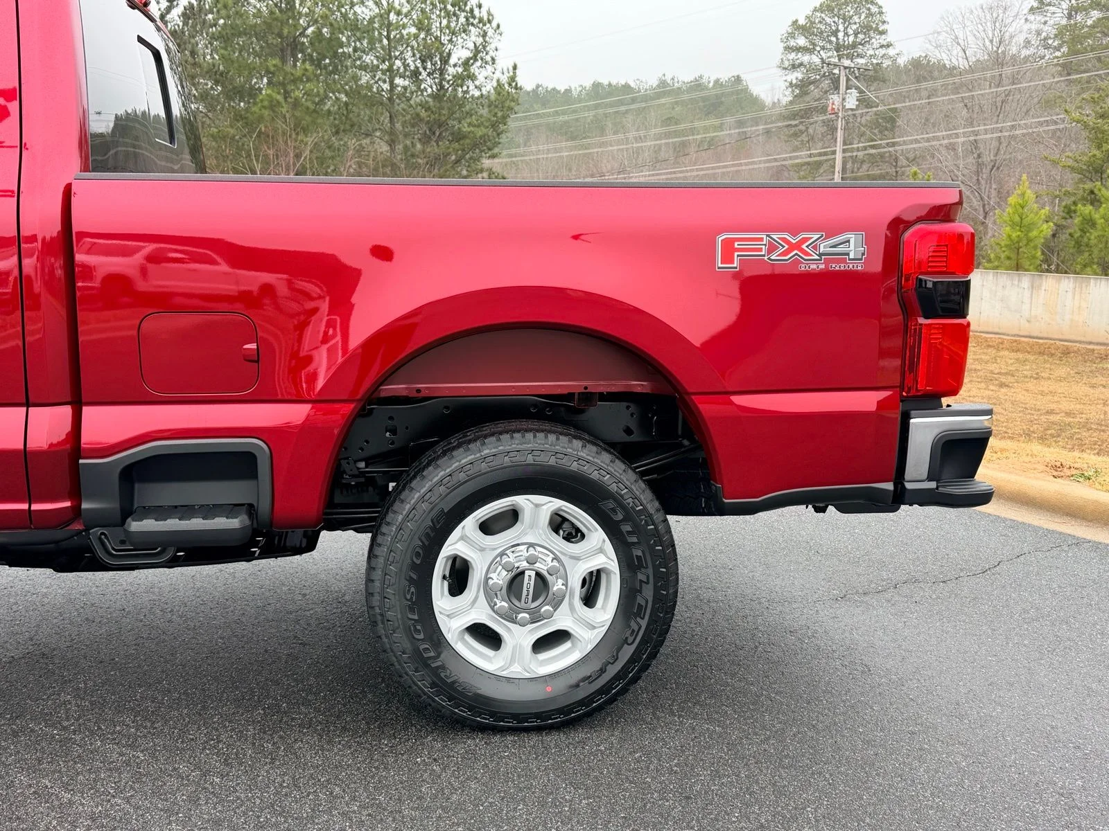 New 2026 Ruby Red Metallic Tinted Clearcoat Ford F-250® XLT image 6