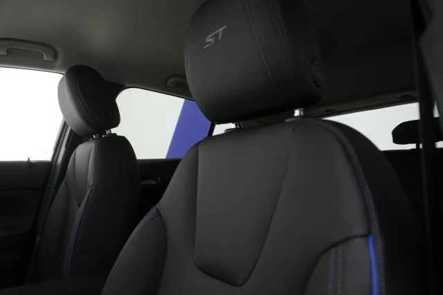 2026 Buick Encore GX Sport Touring - Photo 16