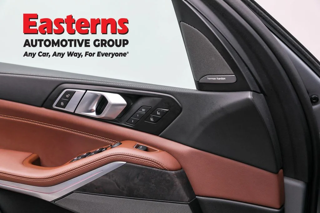 Used 2025 Gray BMW xDrive40i image 20