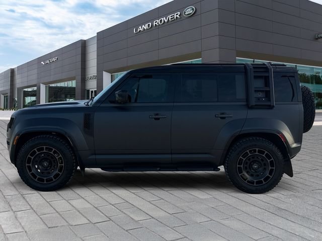 Certified Used 2025 Gray Land Rover OCTA image 2