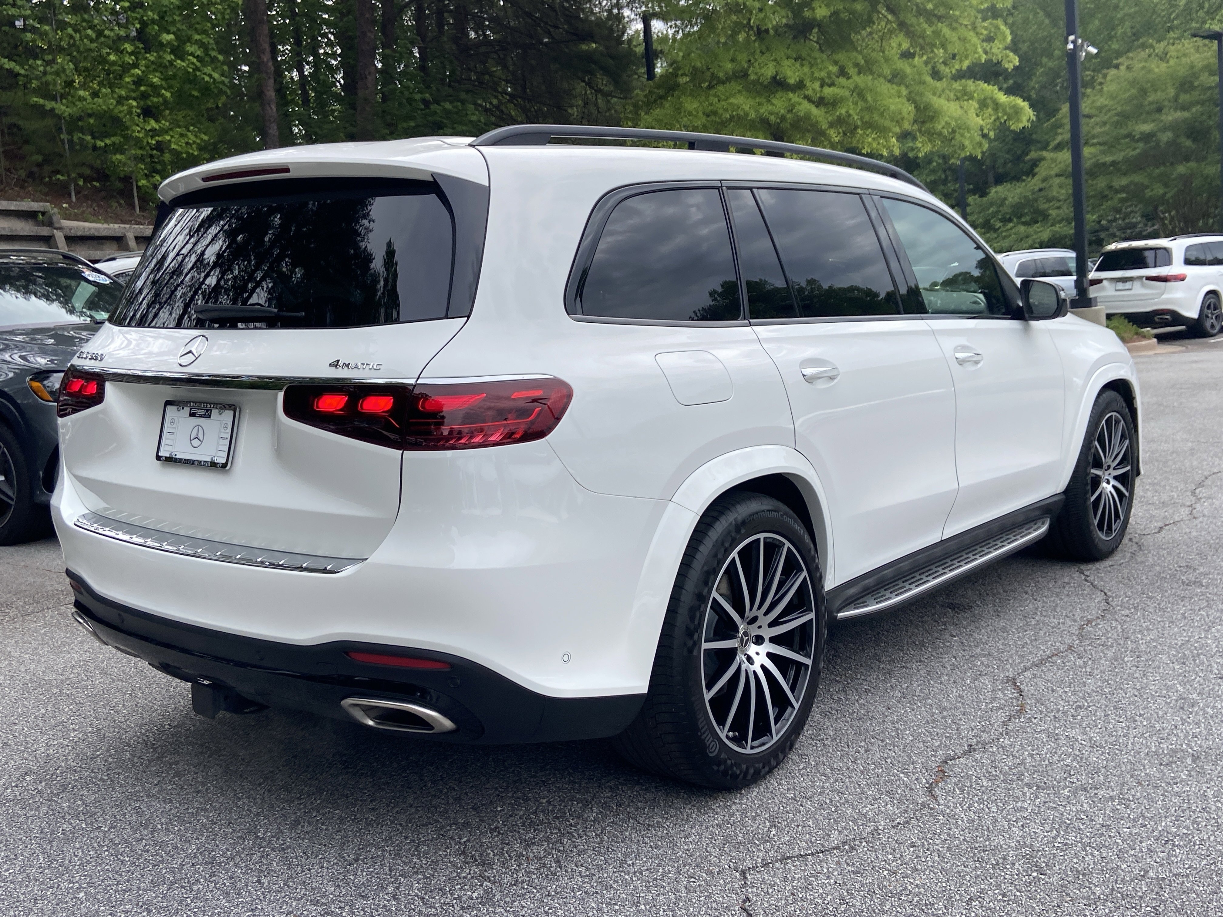 Certified Used 2025 Polar White Mercedes-Benz GLS 580 4MATIC® SUV image 6