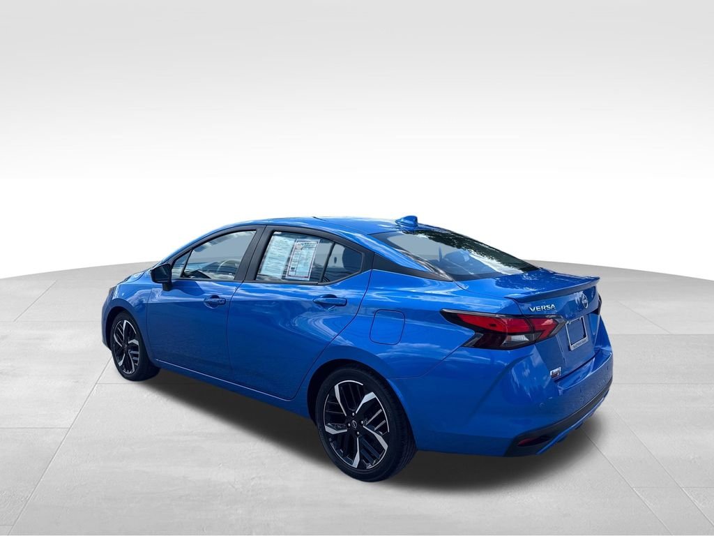Used 2024 Blue Nissan 1.6 SR image 4