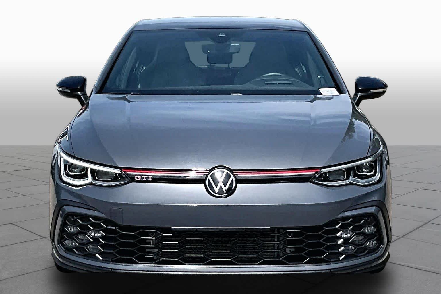 Used 2024 Graphite Gray/Black Roof Volkswagen 380 Autobahn image 4