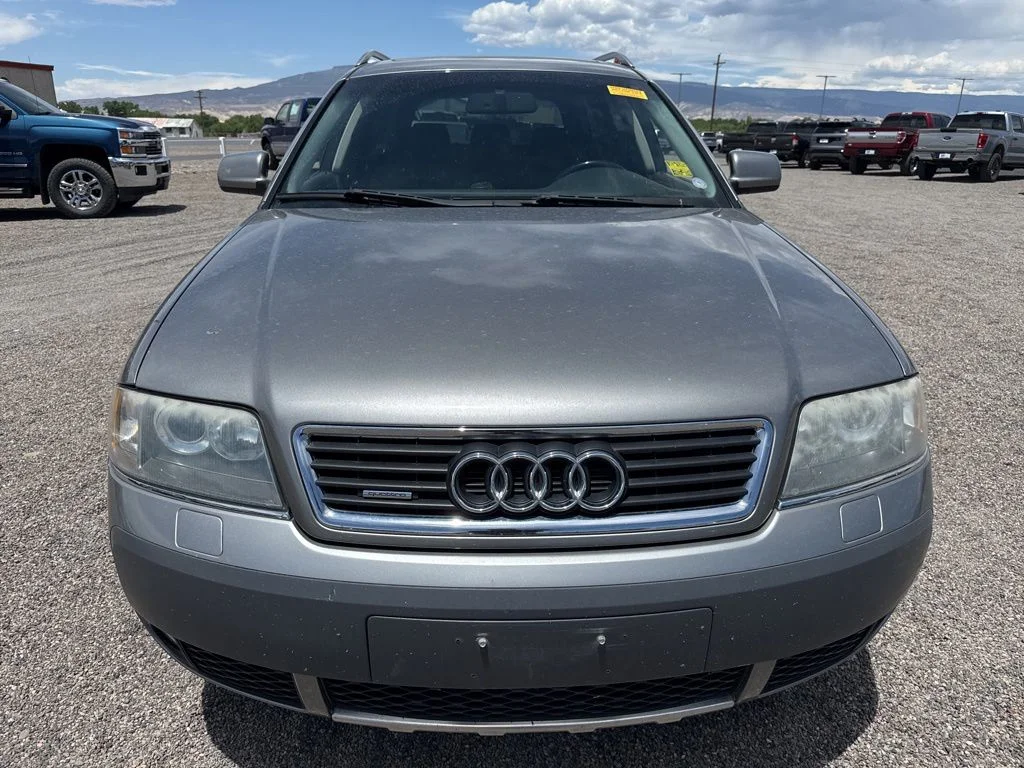 Used 2004 Gray Audi 4.2 image 19