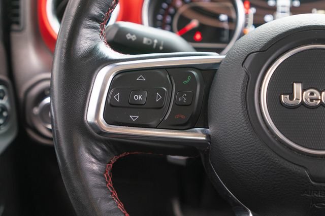Used 2019 Crystal Metallic Jeep Unlimited Rubicon image 22