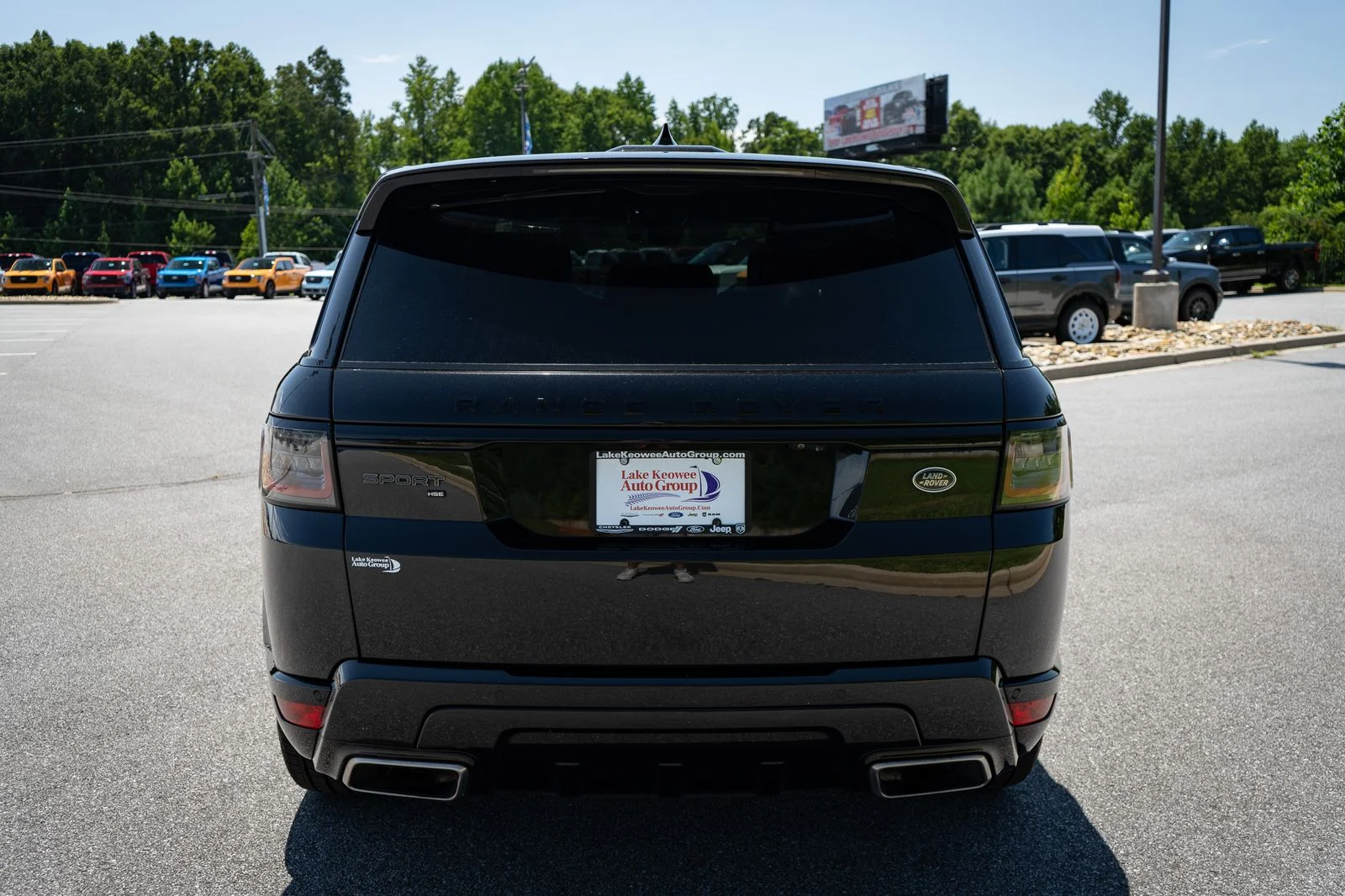 Used 2022 Black Land Rover HSE Silver Edition image 8