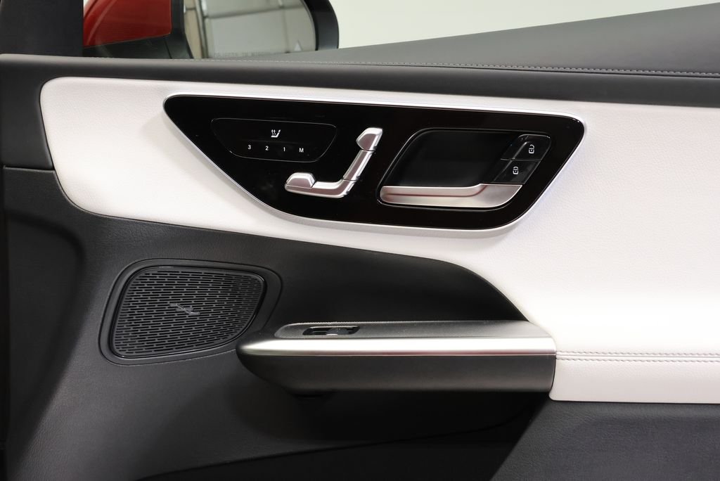 2026 Mercedes-Benz GLC Base - Photo 45