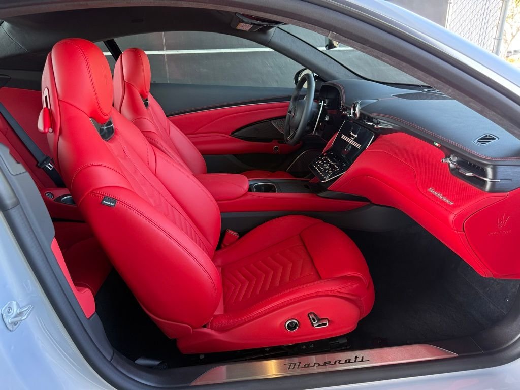 New 2026 Bianco Astro Maserati  image 13