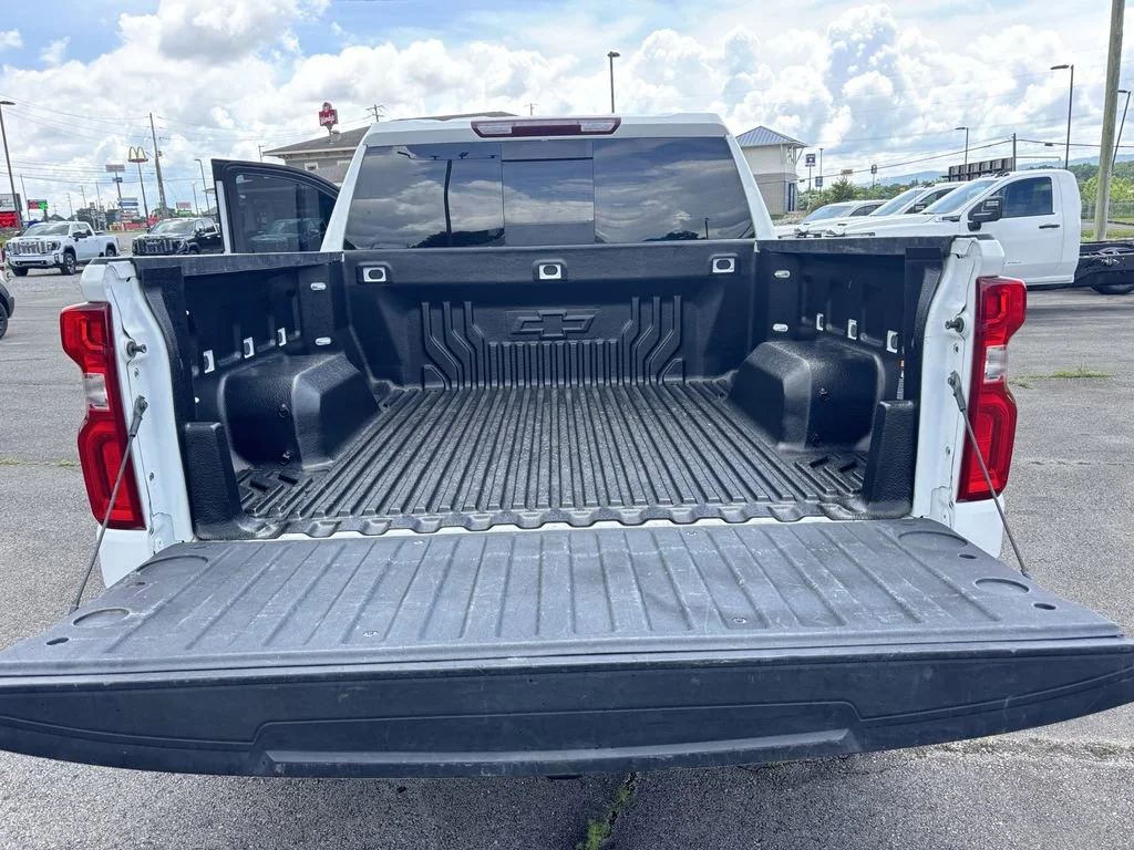 Used 2023 Summit White Chevrolet LT Trail Boss image 10