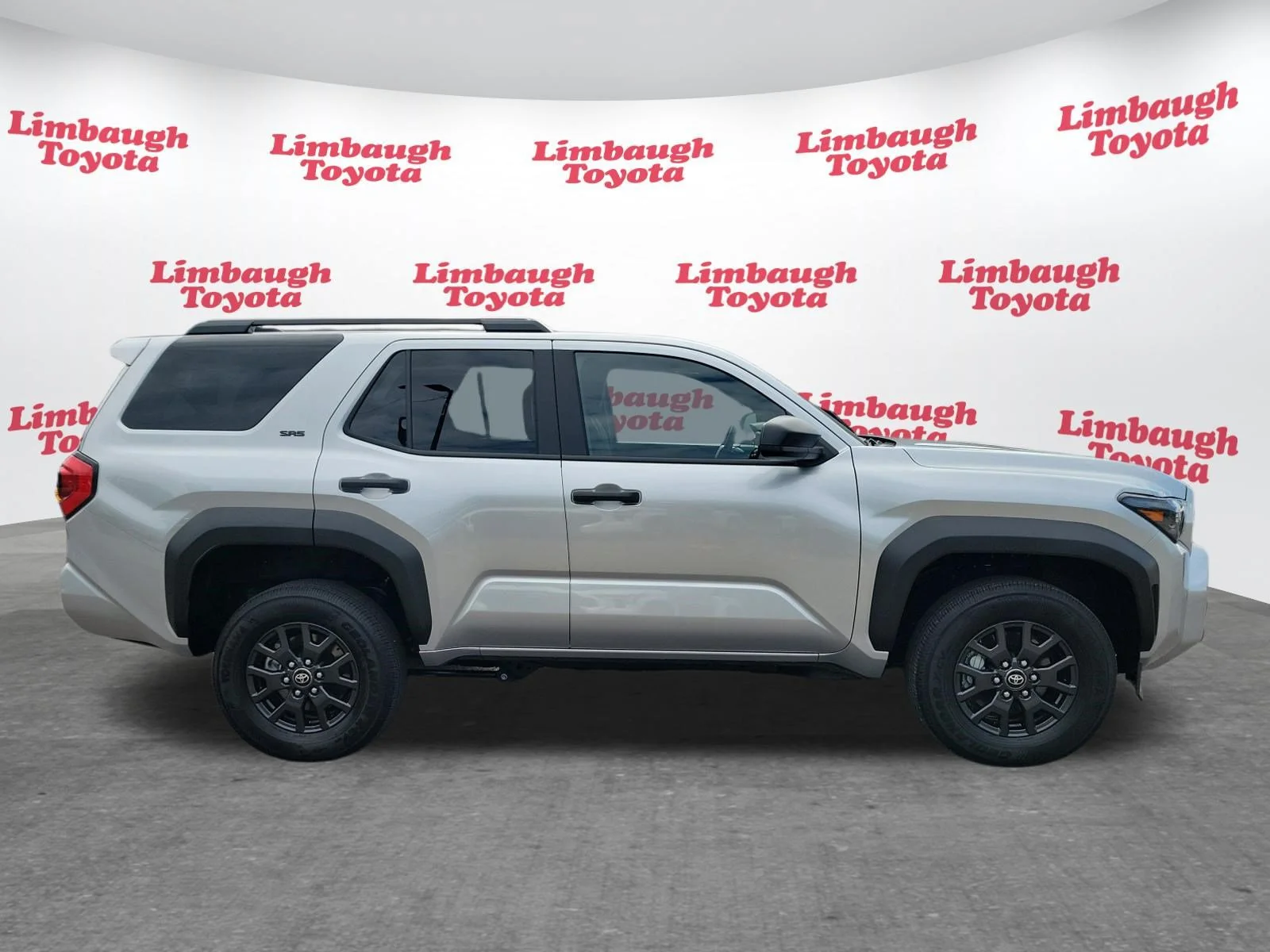 2026 Toyota 4Runner SR5 - Photo 22