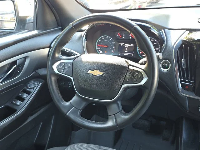 Used 2023 White Chevrolet LT image 38