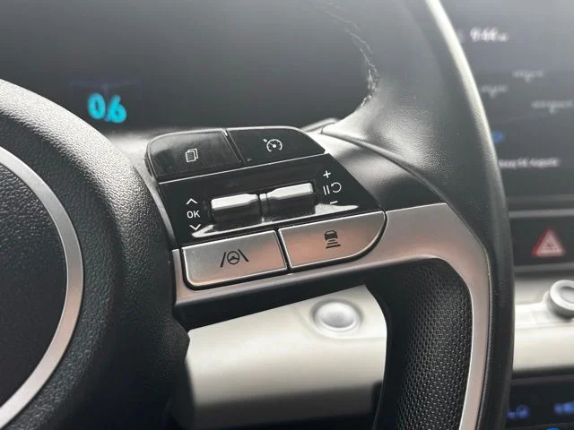 Used 2023 Black Hyundai Limited image 19