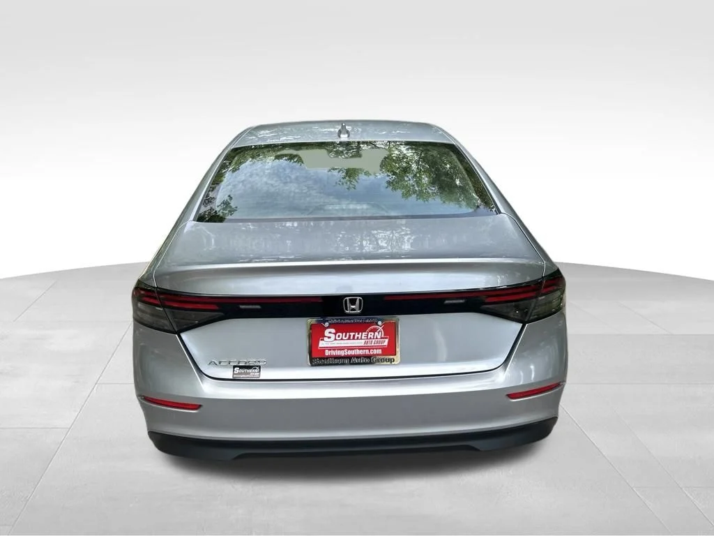 Used 2026 Silver Honda LX image 4