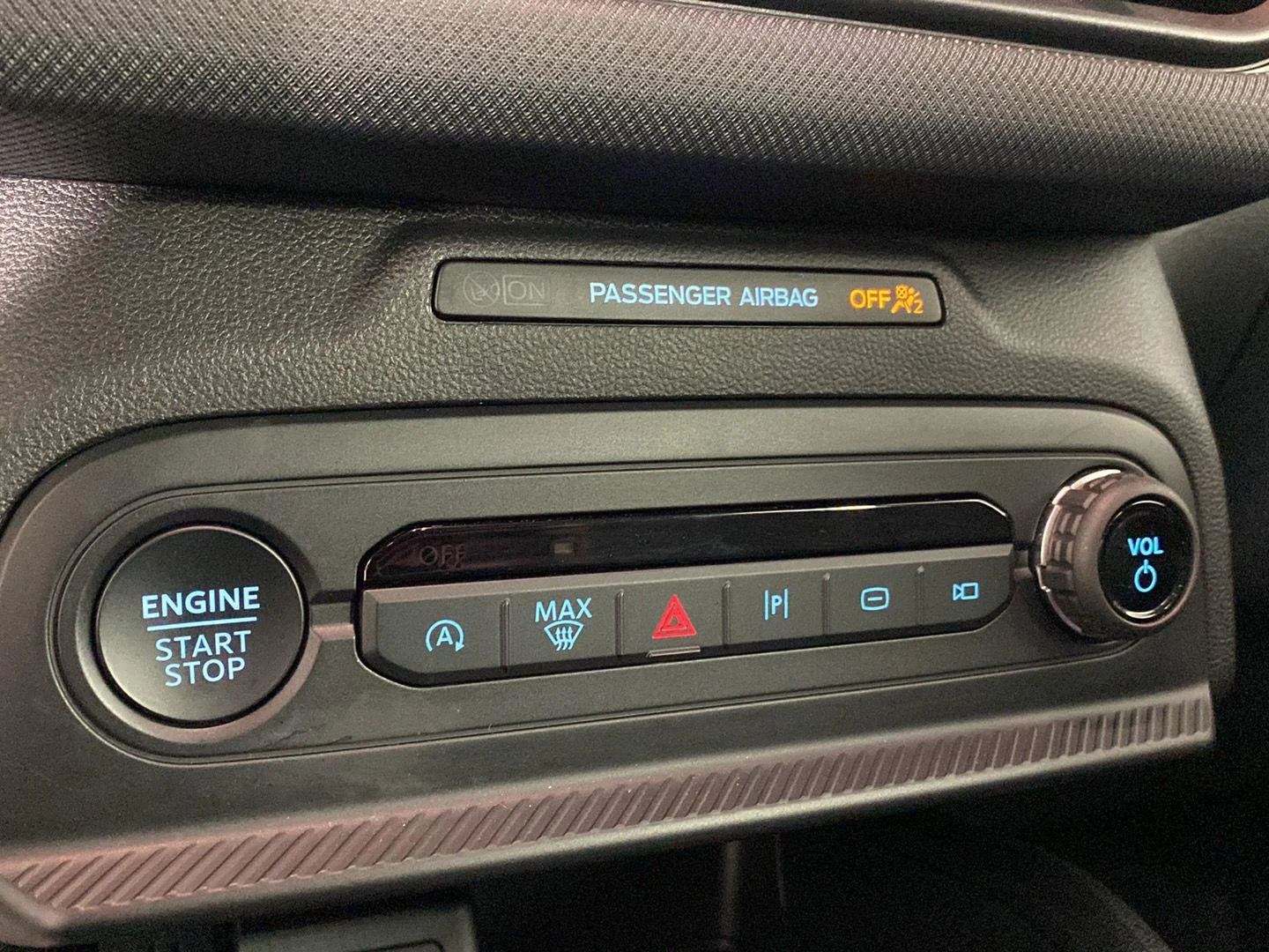 New 2026 Carbonized Gray Metallic Ford Badlands image 4