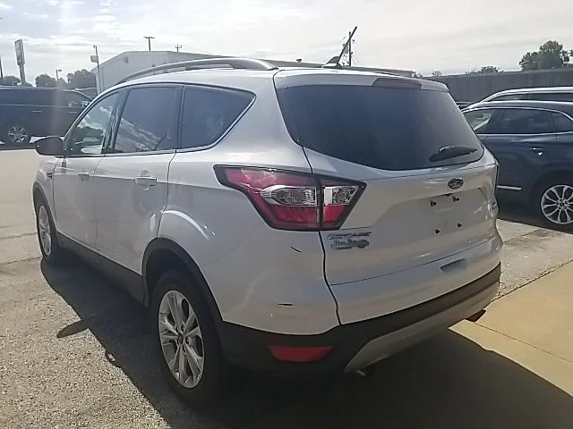 Used 2018 White Ford SE image 16