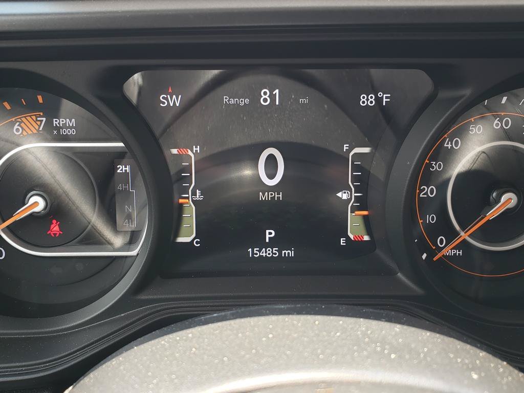 Used 2026 41 Jeep Sahara image 24