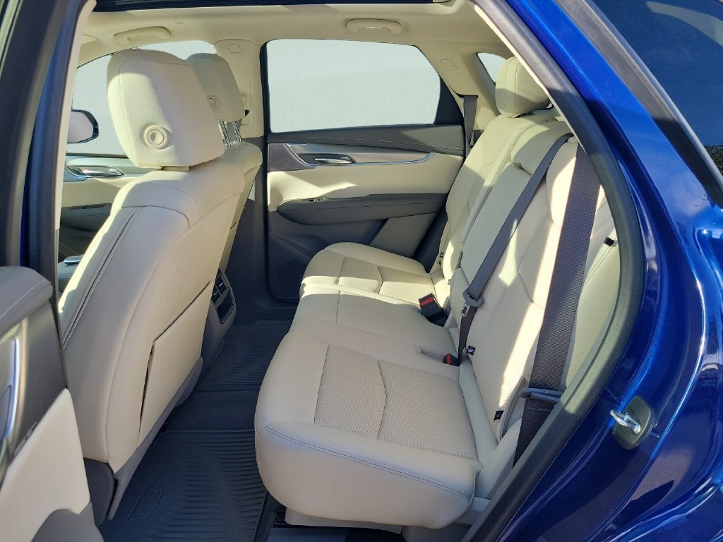 Used 2023 Blue Cadillac Premium Luxury image 10