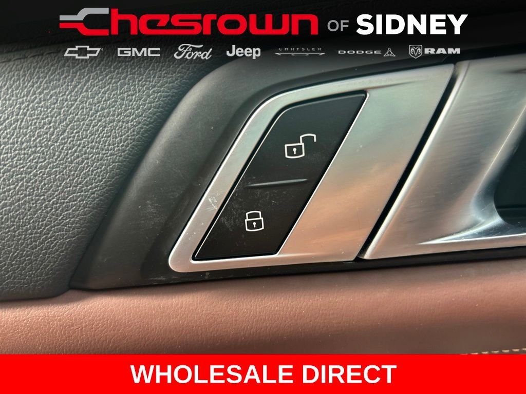 Used 2020 Black Sapphire Metallic BMW xDrive40i image 20