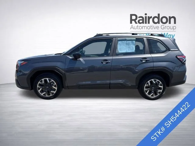 Used 2025 Magnetite Gray Metallic Subaru Base image 4