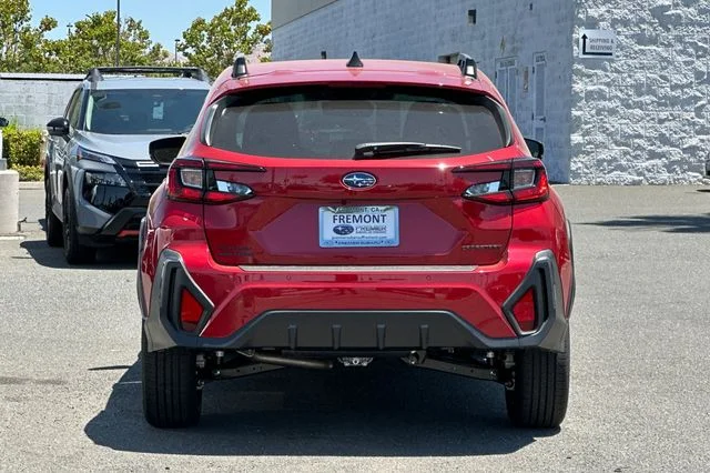New 2026 LITHIUM RED PEARL Subaru Limited image 5