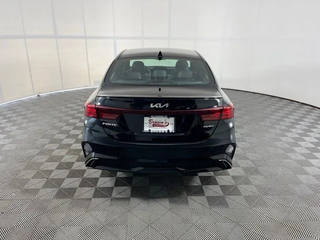 Used 2023 Black Kia GT-Line image 6