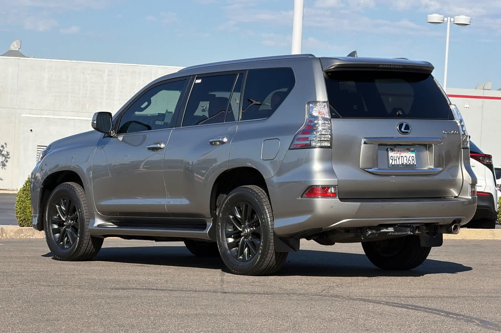 Used 2021 Atomic Silver Lexus Premium image 7