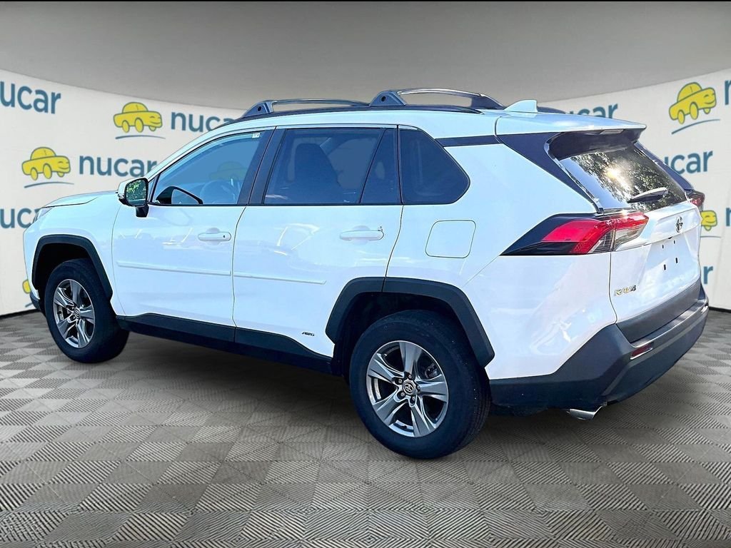 Used 2024 White Toyota XLE image 5