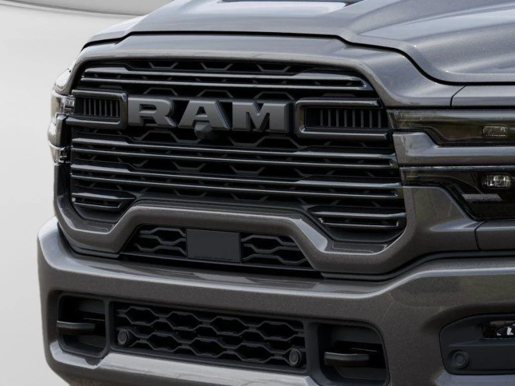 New 2026 Granite Crystal Metallic Clear-Coat Exterior Paint RAM Laramie image 11