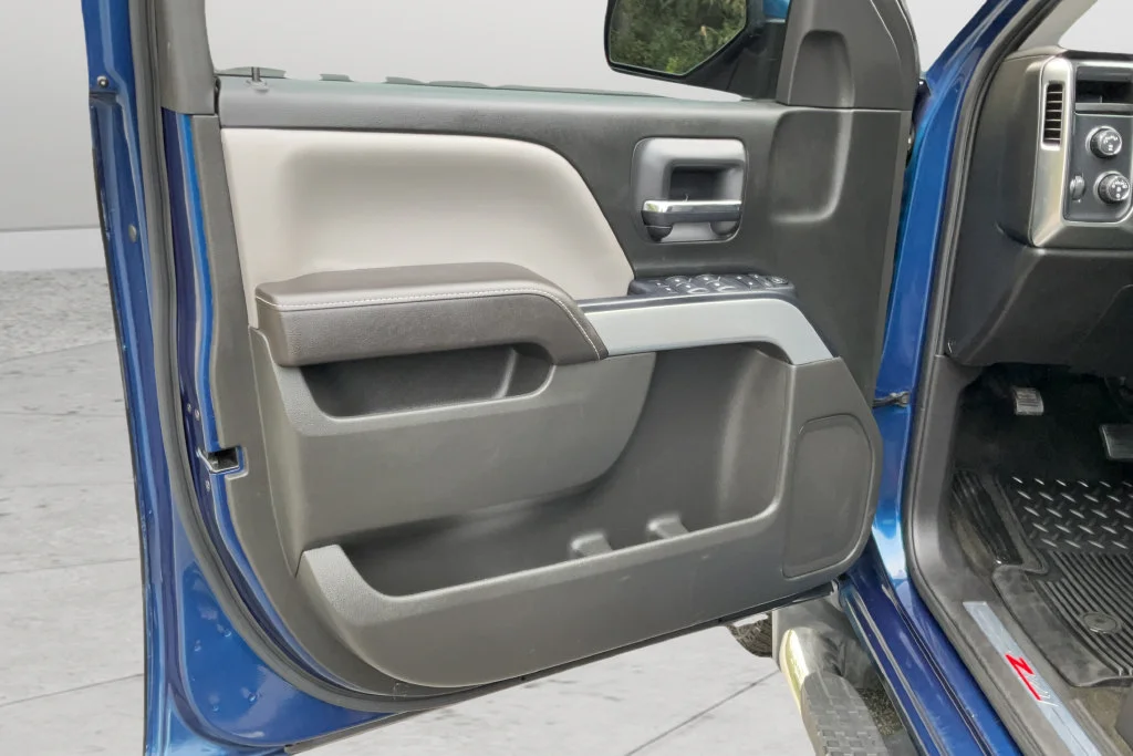 2017 Chevrolet Silverado 1500 LT Z71 - Photo 10