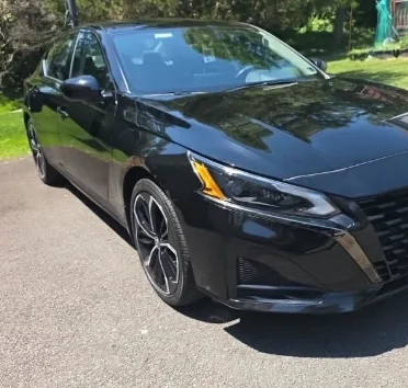 2023 Nissan Altima 2.5 SR's photo