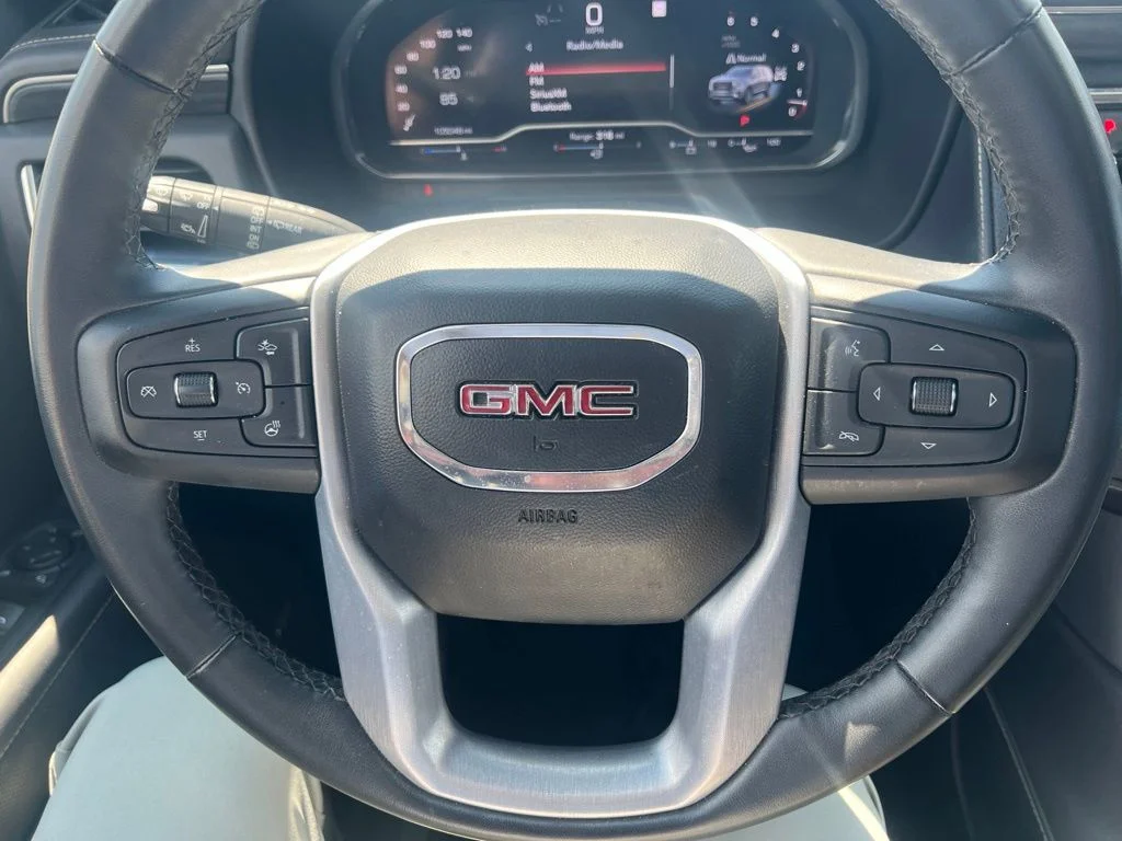 Used 2023 Silver GMC SLT image 14