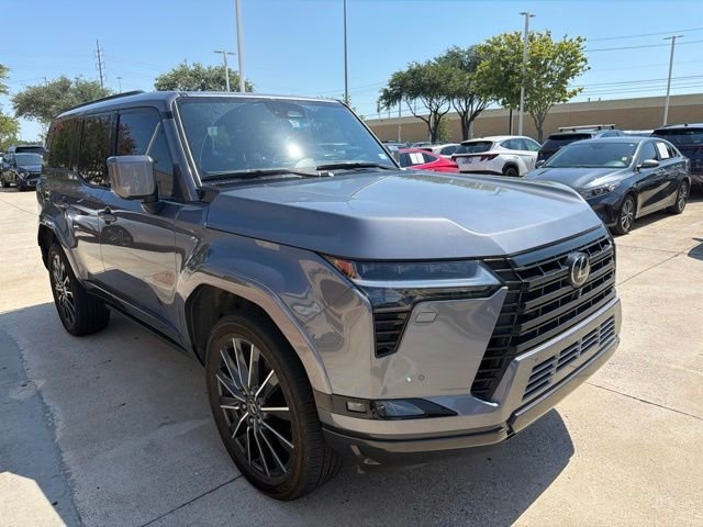 Used 2024 Gray Lexus 550 Luxury+ image 4