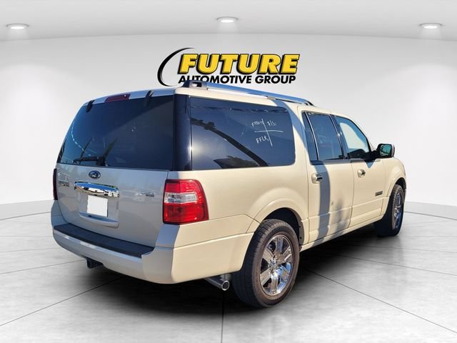 Used 2008  Ford Limited image 3