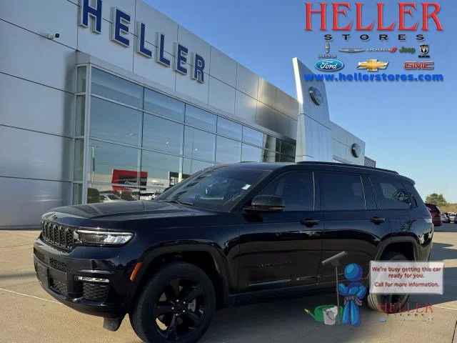 Used 2024 Midnight Sky Jeep Limited image 1