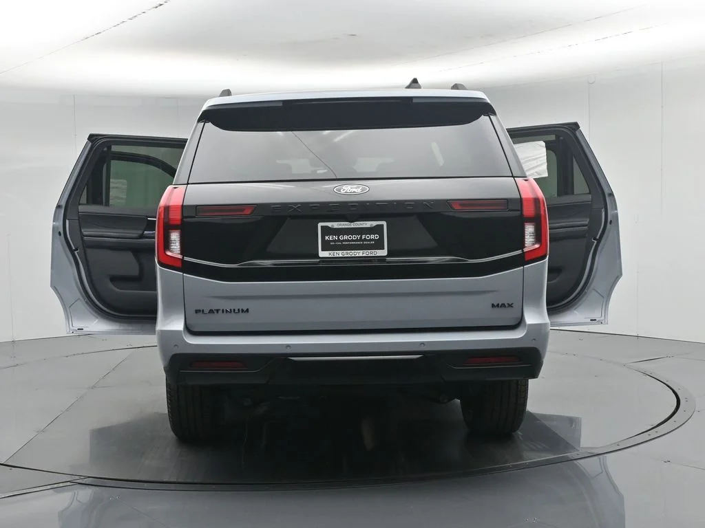 New 2026 Glacier Gray Metallic Tri-Coat Ford Platinum image 36
