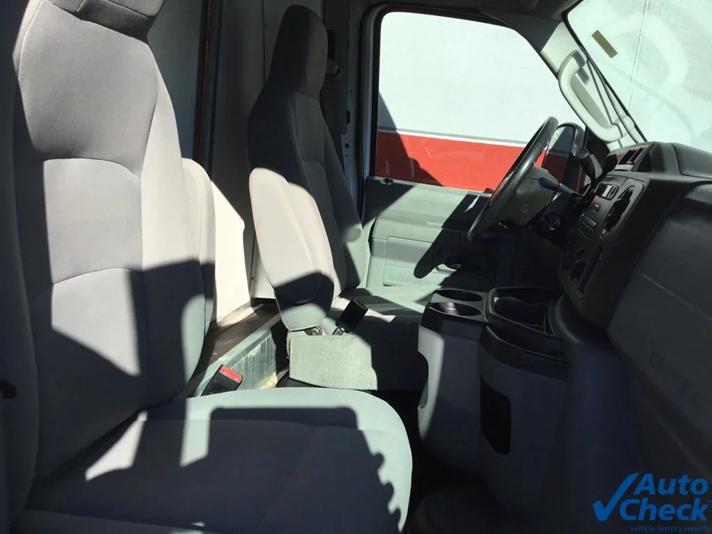 2016 Ford E-Series Cutaway Base - Photo 23