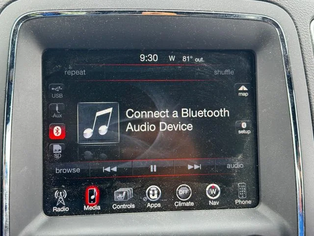 Used 2015 Red Dodge SXT image 28