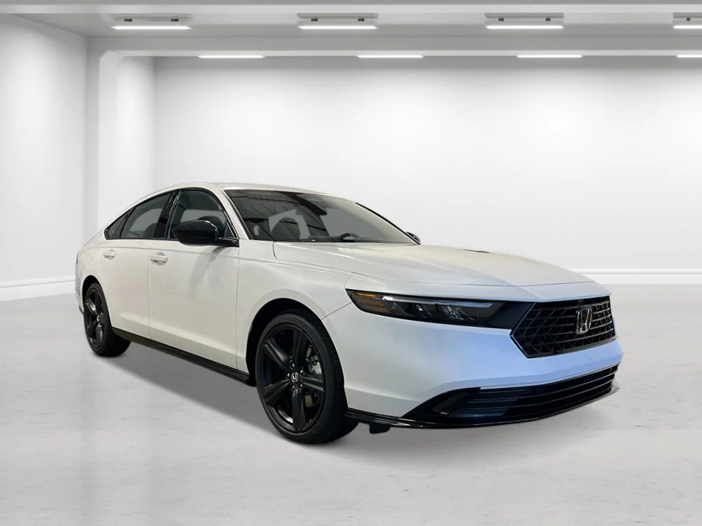 New 2026 Platinum White Pearl Honda Sport-L image 10