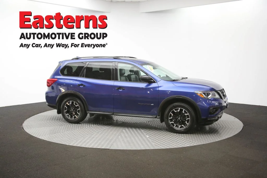 Used 2020 Blue Nissan SL image 49