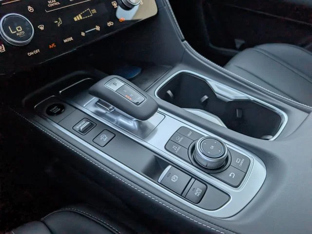 New 2027 MINERAL BLACK INFINITI LUXE image 19