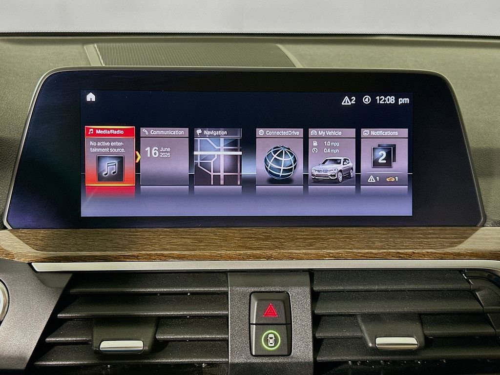 Used 2020 Mineral White Metallic BMW xDrive30i image 15