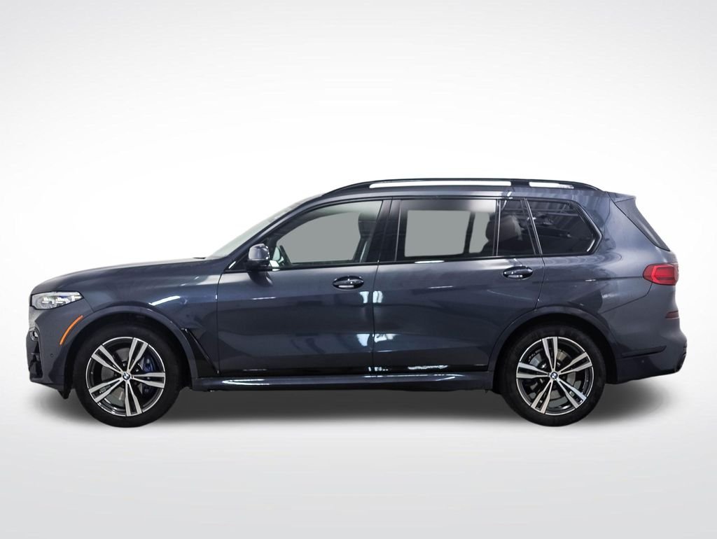 Used 2022 BMW X7 40i with VIN 5UXCW2C09N9J69762 for sale in Minneapolis, Minnesota