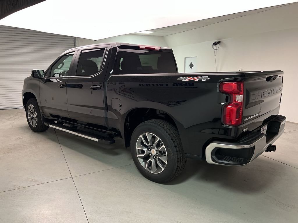 2026 Chevrolet Silverado 1500 LT - Photo 6