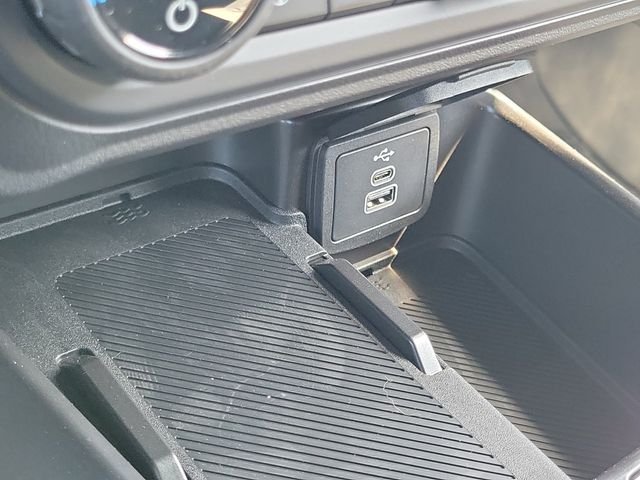 New 2026 Desert Sand Ford Outer Banks® image 12