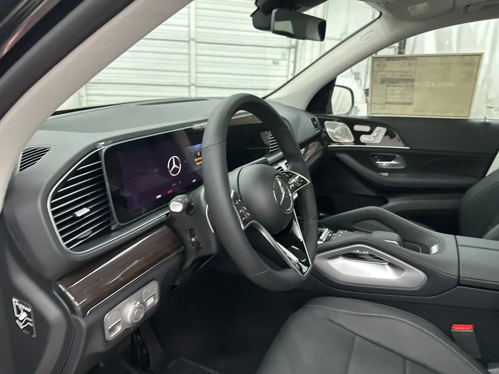 Used 2026 Black Mercedes-Benz GLE 350 image 9