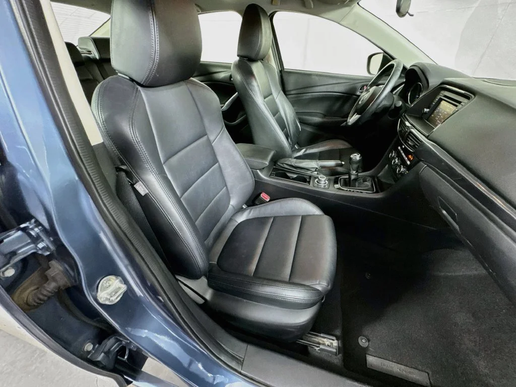 Used 2015 Blue Mazda i Touring image 32