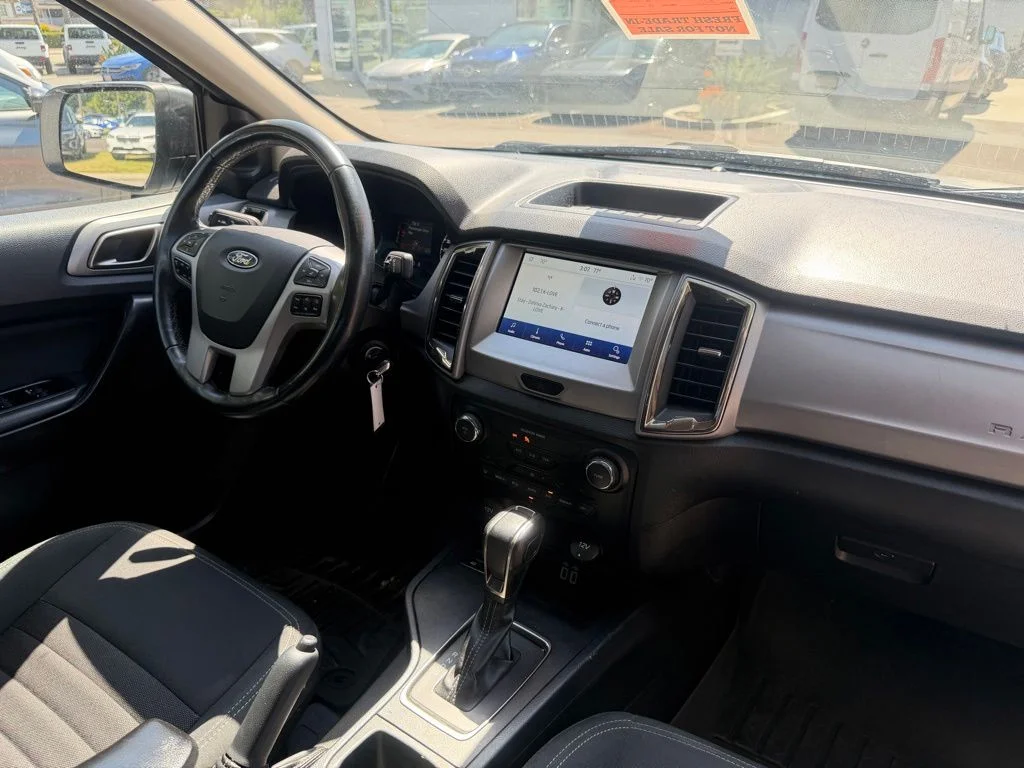 Used 2023 White Ford XLT image 17