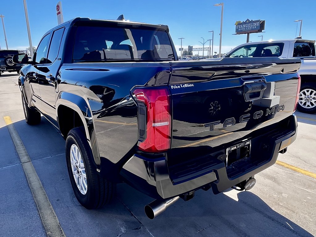 Used 2026 Black Toyota SR5 image 6