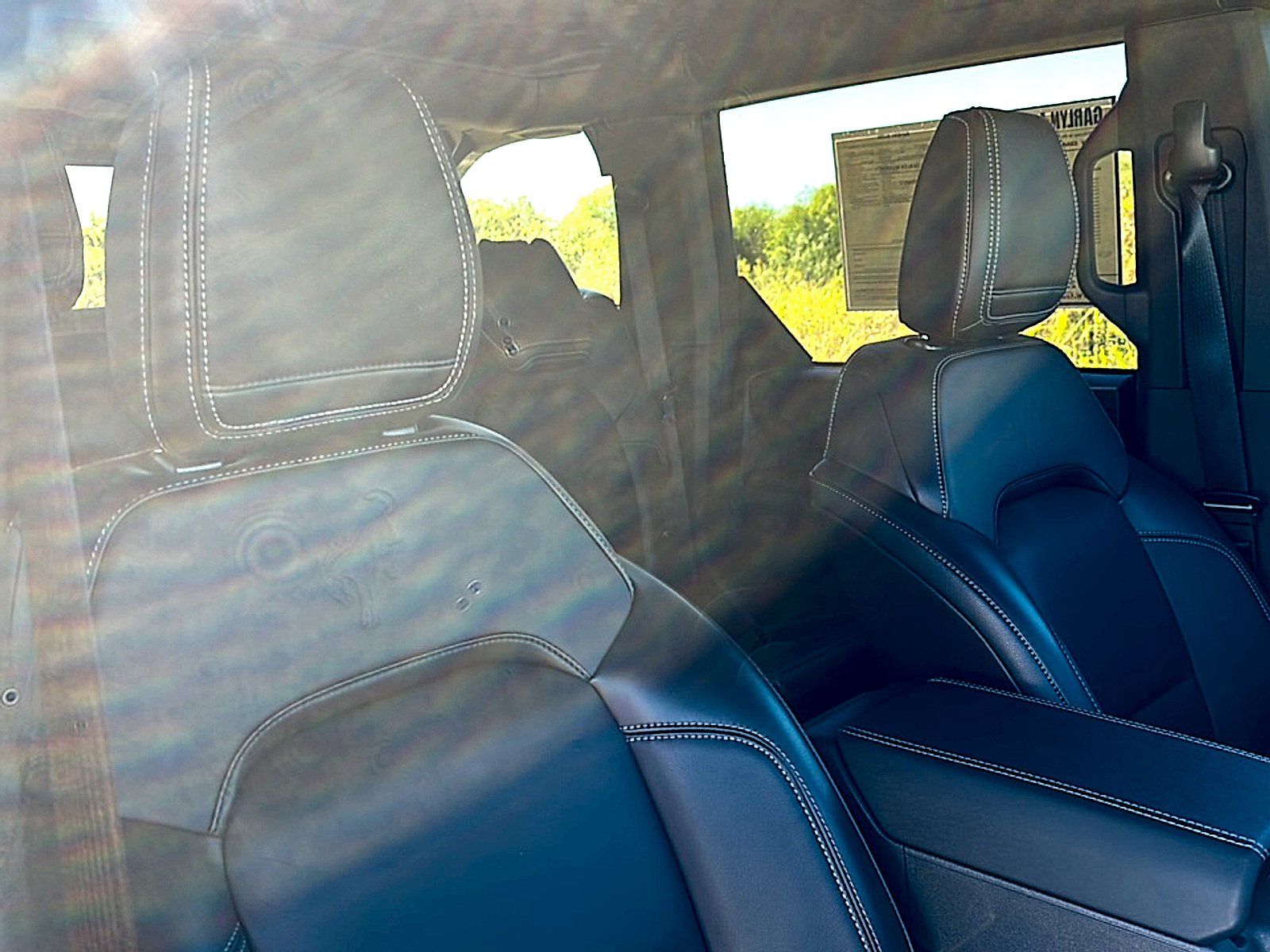 Used 2025 Azure Gray Metallic Tri-Coat Ford Outer Banks image 24